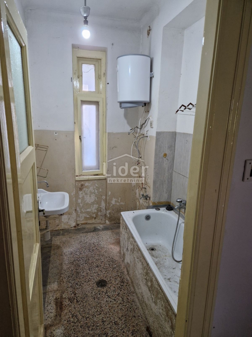 Appartamento Bulevard, Rijeka, 85,23m2