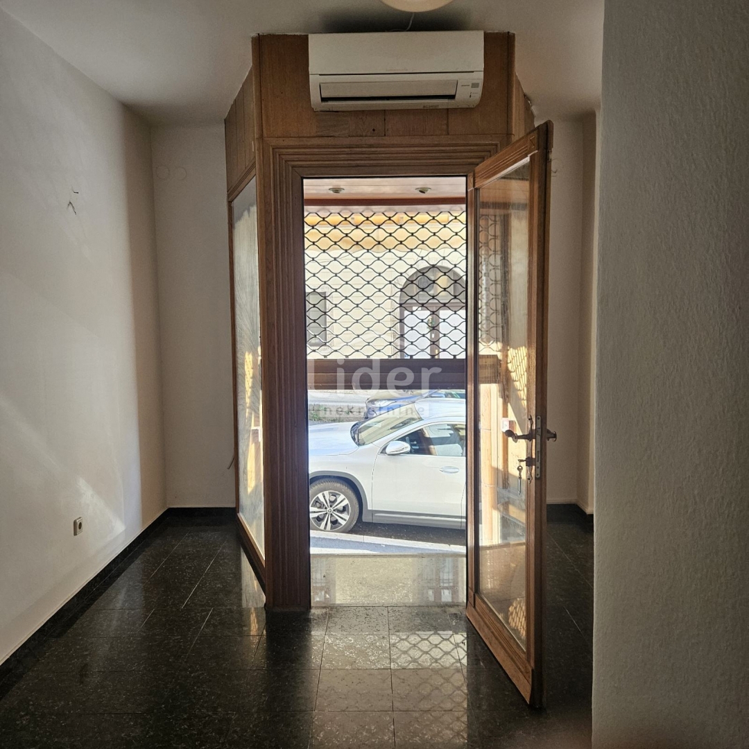 Commerciale Centar, Rijeka, 15m2