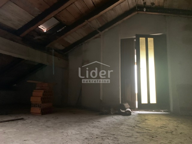 Piano Pehlin, Rijeka, 199m2