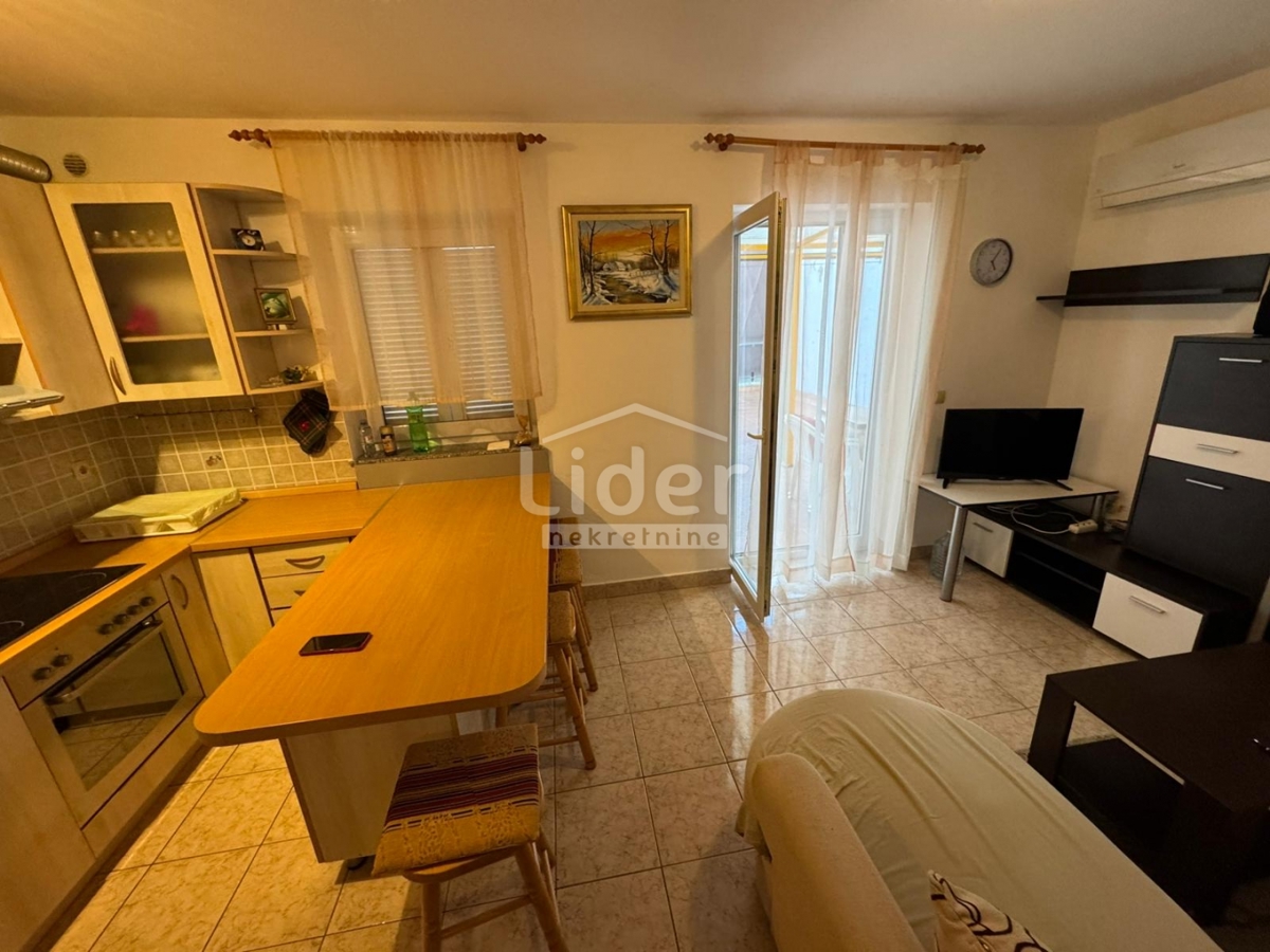 Appartamento per vacanze Crikvenica, 49,08m2