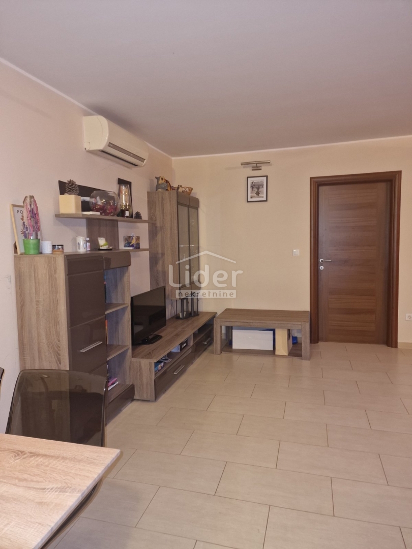 Appartamento Poreč, 74m2