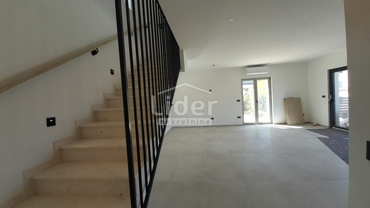 Casa Malinska, Malinska-Dubašnica, 139m2