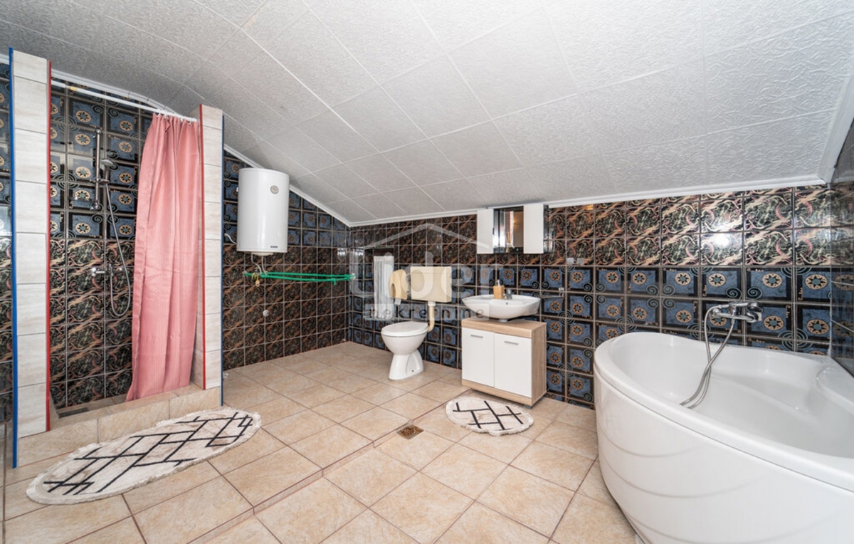 Casa Donji Karin, Benkovac, 340m2