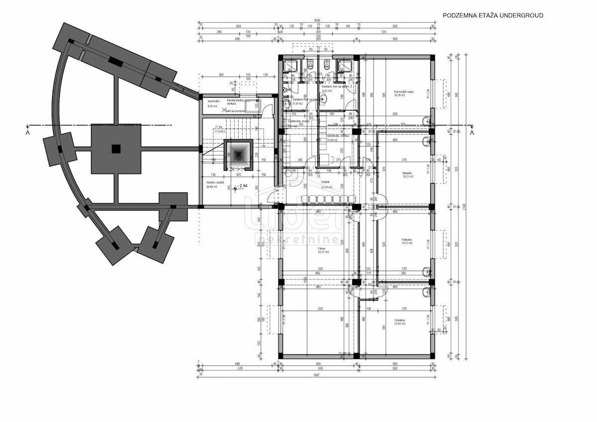 ROVINJ Business space of 1260 m2 on 1650 m2 of land