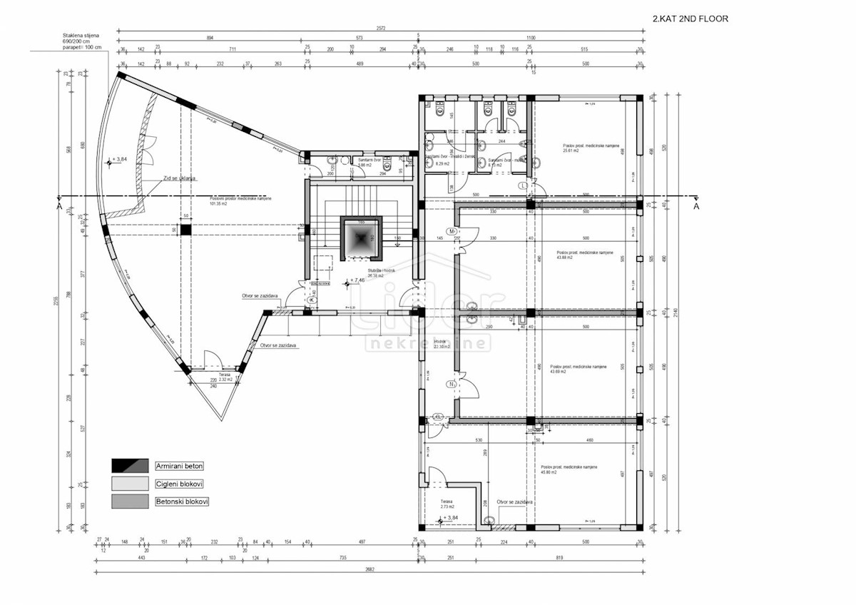 ROVINJ Business space of 1260 m2 on 1650 m2 of land