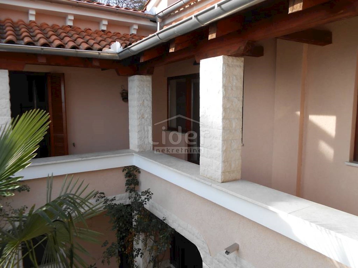 Casa Veprinac, Opatija - Okolica, 250m2