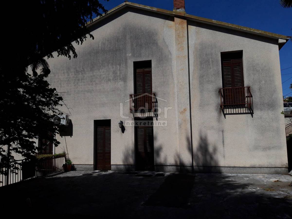 Casa Matulji, 525,77m2