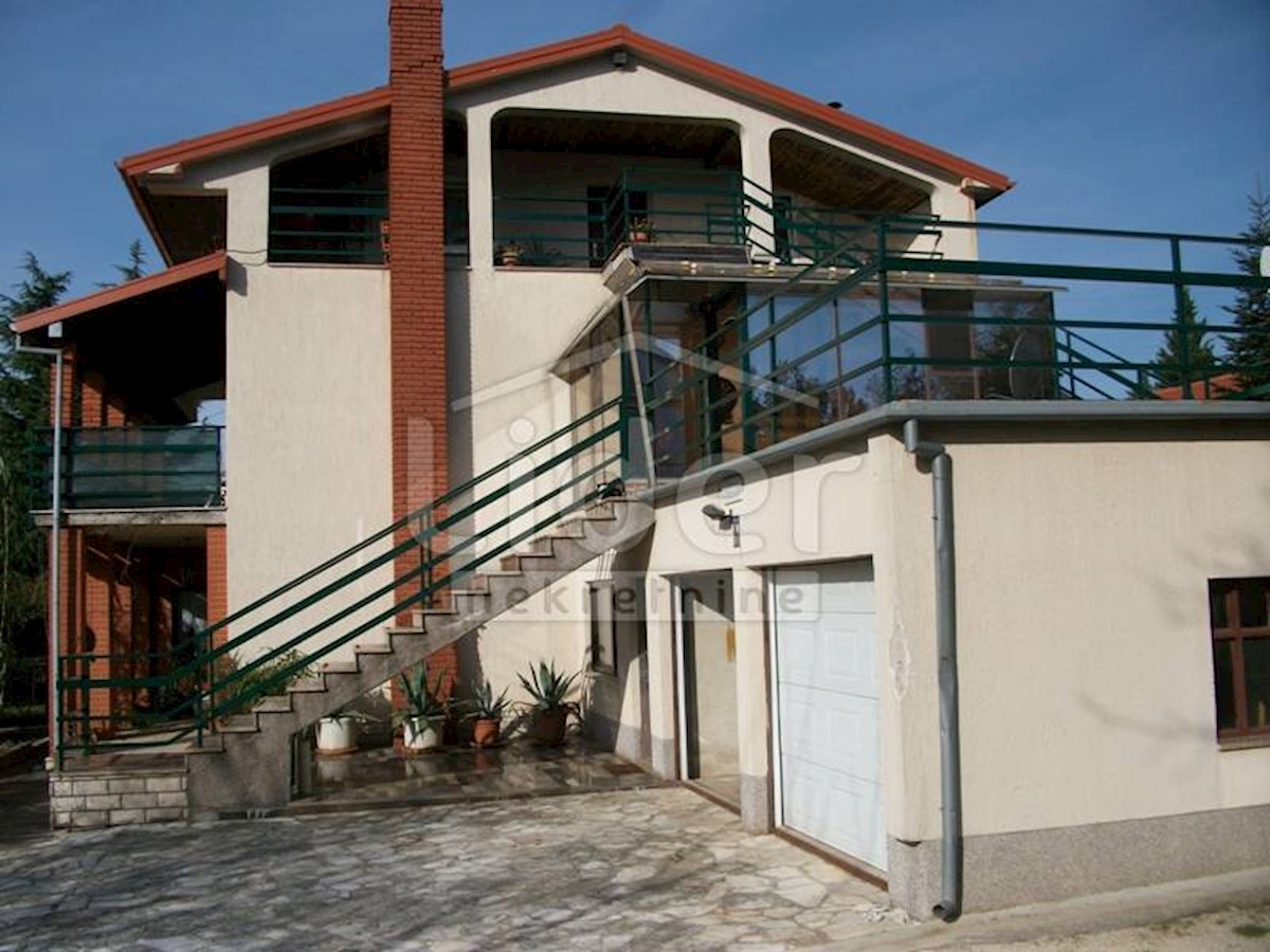 Casa Buzdohanj, Čavle, 500m2