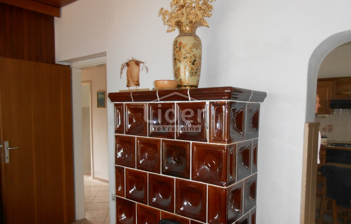 DRAMALJ Casa con 3 appartamenti, bellissima vista mare