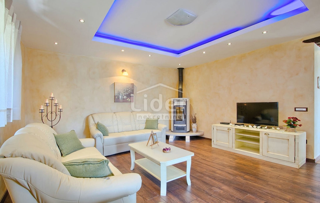 Casa Radetići, Tinjan, 230m2