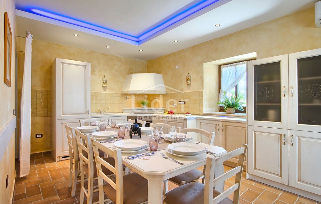 Casa Radetići, Tinjan, 230m2