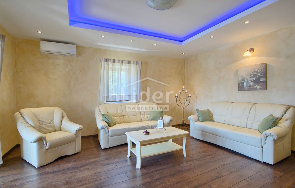 Casa Radetići, Tinjan, 230m2