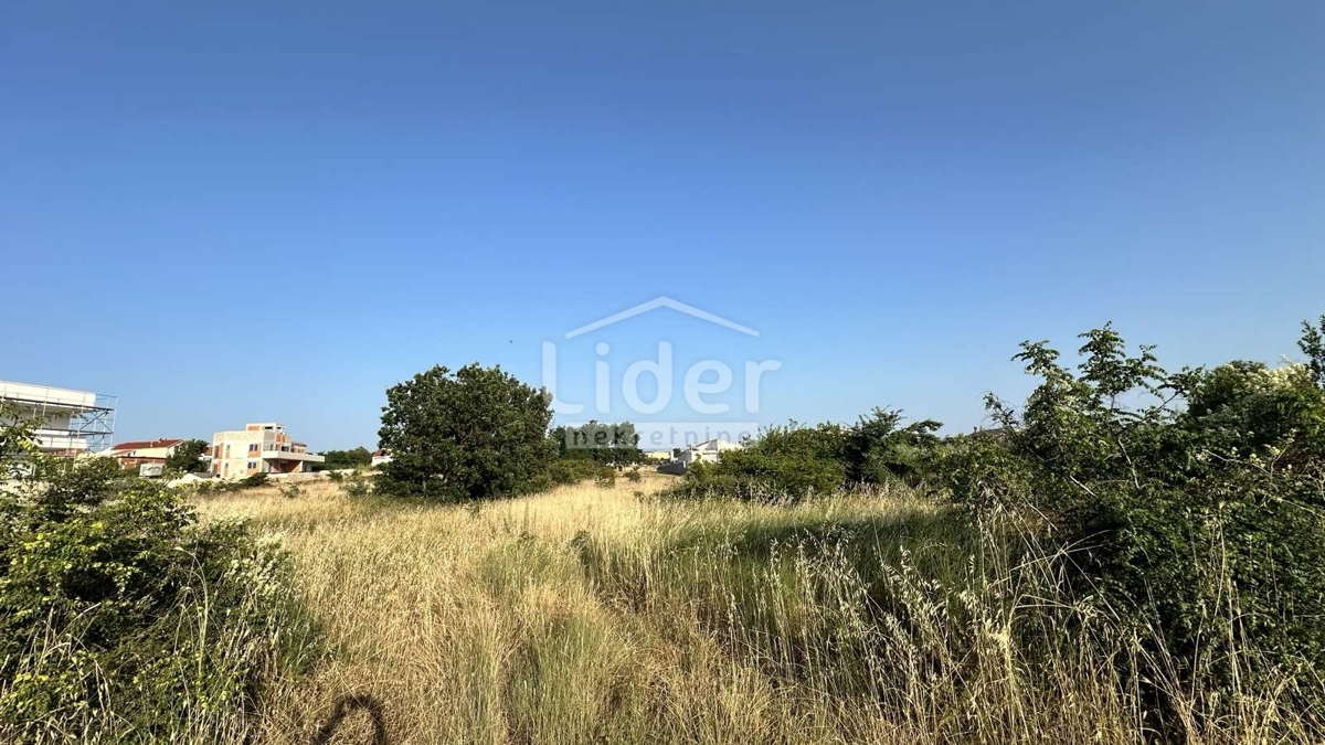 Terreno Vrsi, 2.280m2