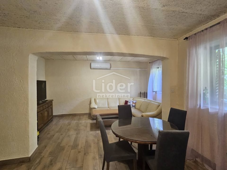 Casa Viškovo, 180m2