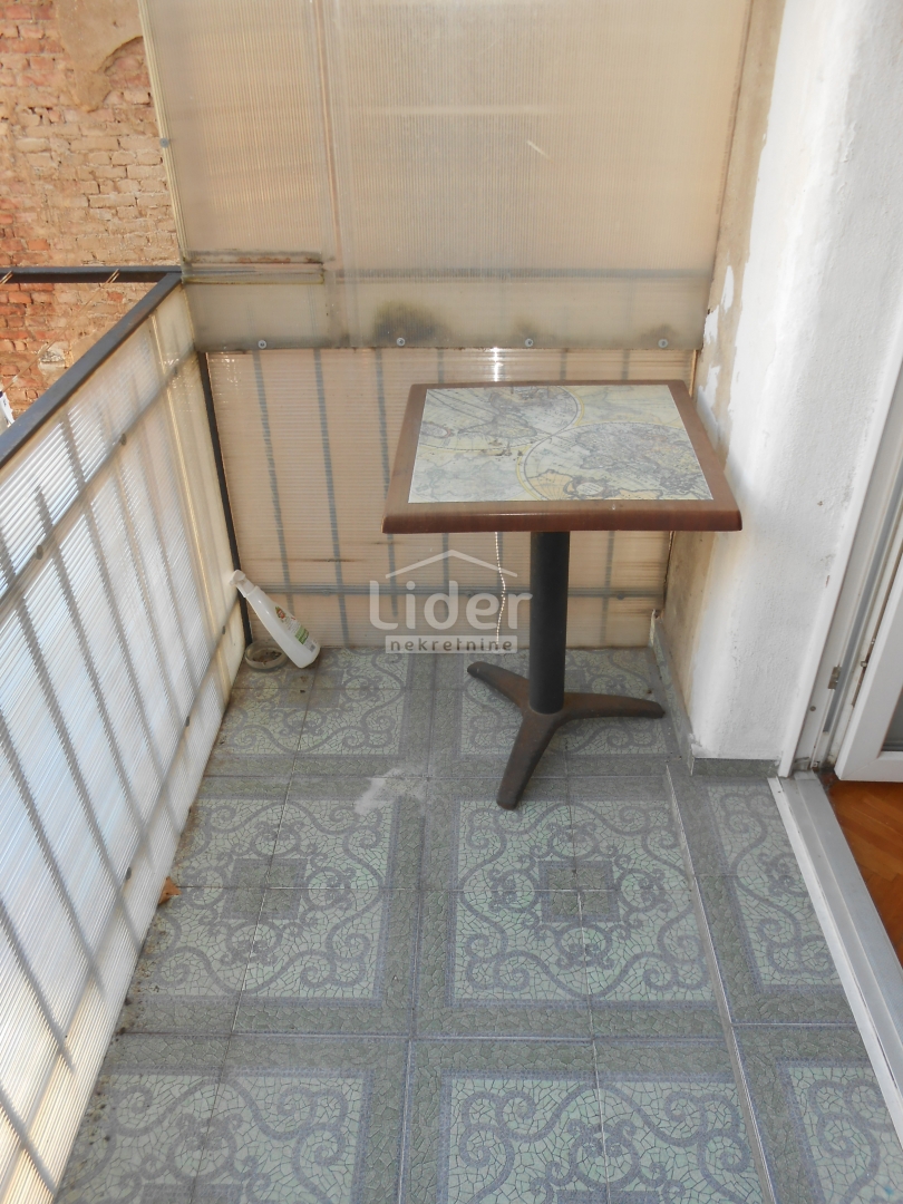 MLAKA Appartamento con due balconi e vista mare