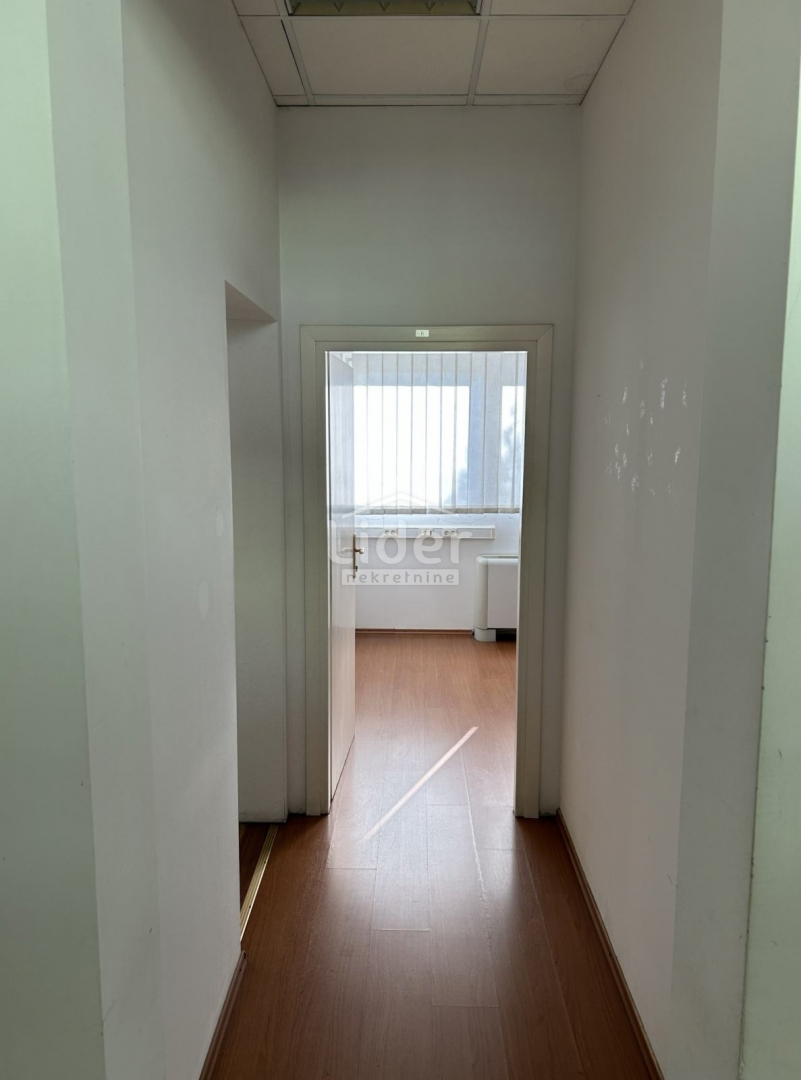 Commerciale Škurinje, Rijeka, 325m2