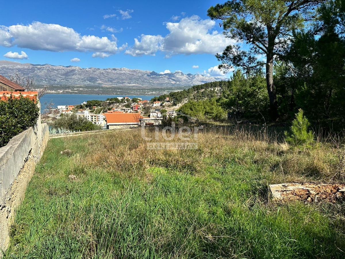 Terreno Novigrad, 528m2