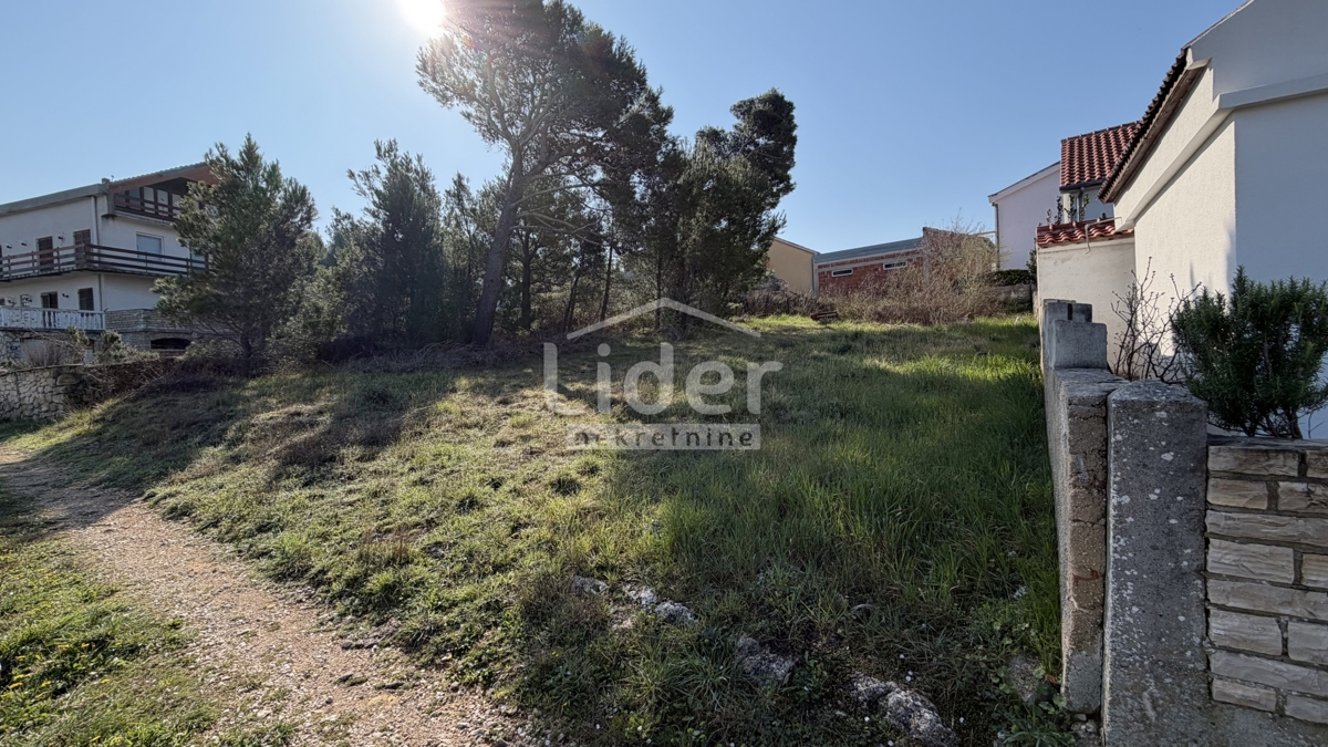 Terreno Novigrad, 528m2
