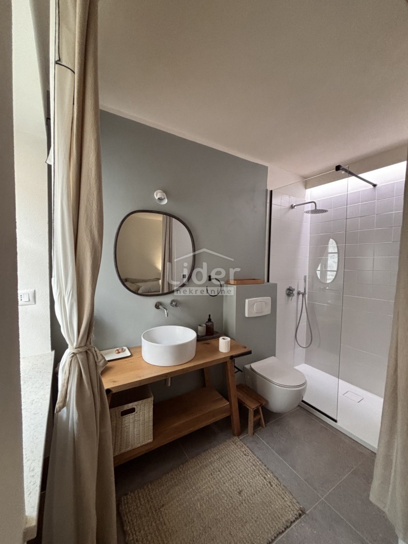 Casa Omišalj, 100m2