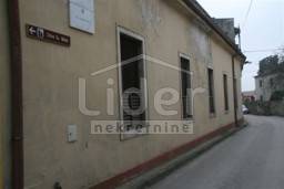 Casa Centar, Pula, 275m2