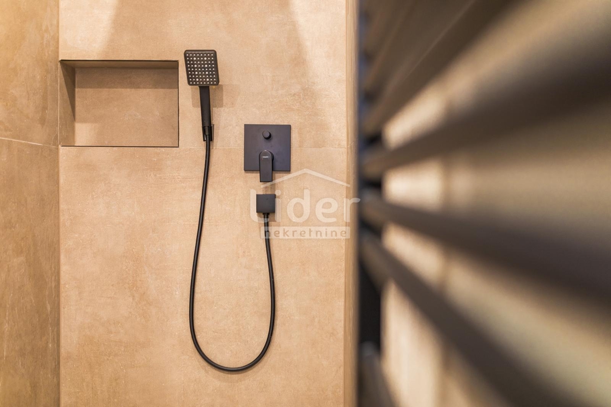 VEGLIA Casa vacanze con piscina, nuova costruzione