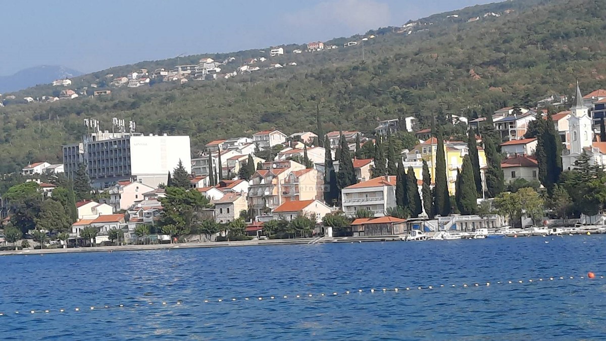 Selce, casa, prima fila al mare