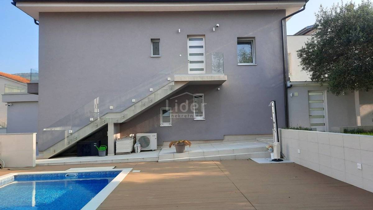 Selce, casa, prima fila al mare