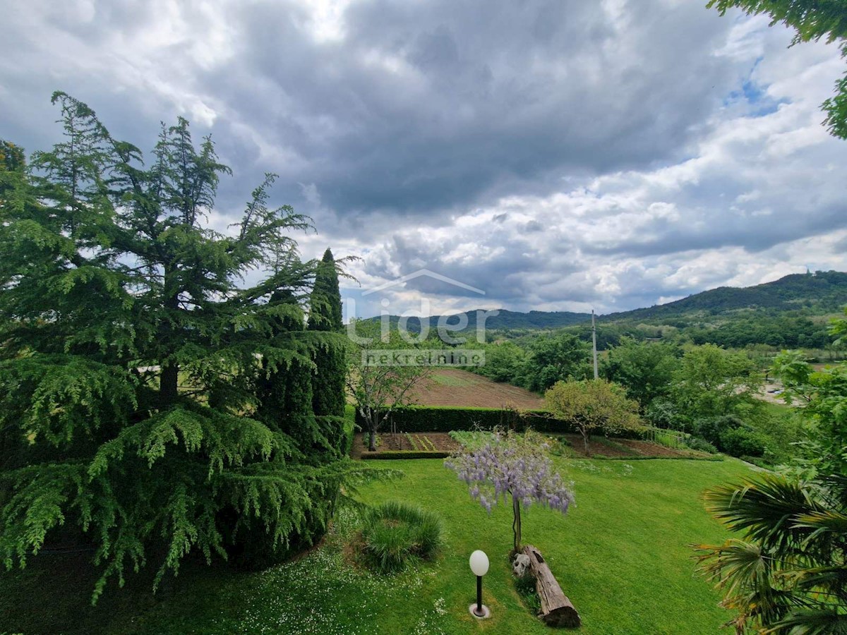 Casa Zarečje, Pazin - Okolica, 196m2