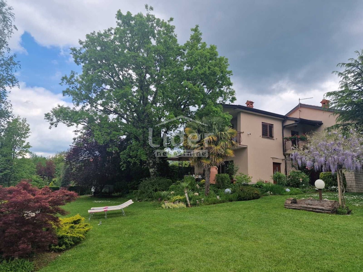 Casa Zarečje, Pazin - Okolica, 196m2