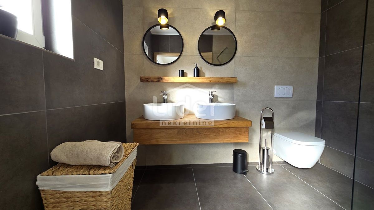 Casa Jadranovo, Crikvenica, 200m2