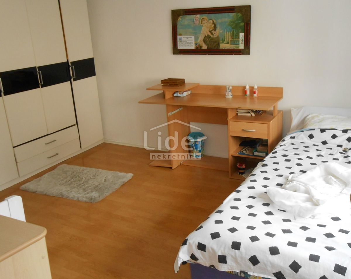 ZVONEĆA Casa con 2 terrazze e vista aperta