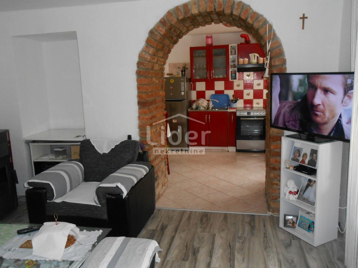 ZVONEĆA Casa con 2 terrazze e vista aperta