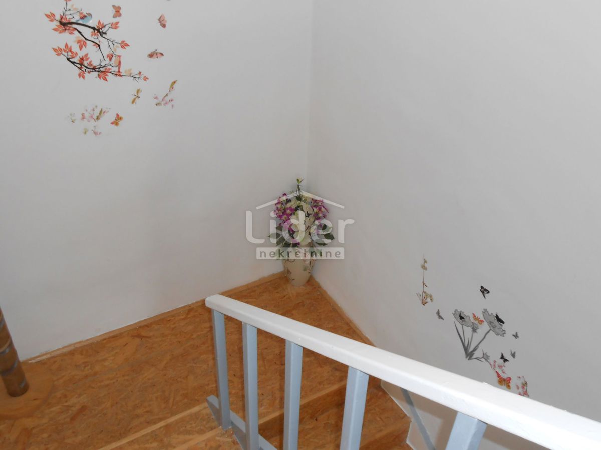 ZVONEĆA Casa con 2 terrazze e vista aperta