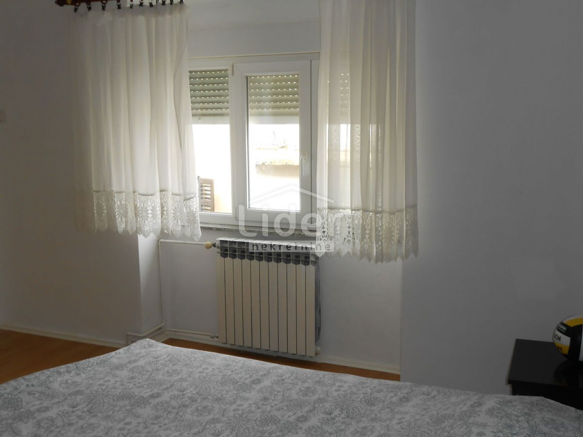 ZVONEĆA Casa con 2 terrazze e vista aperta