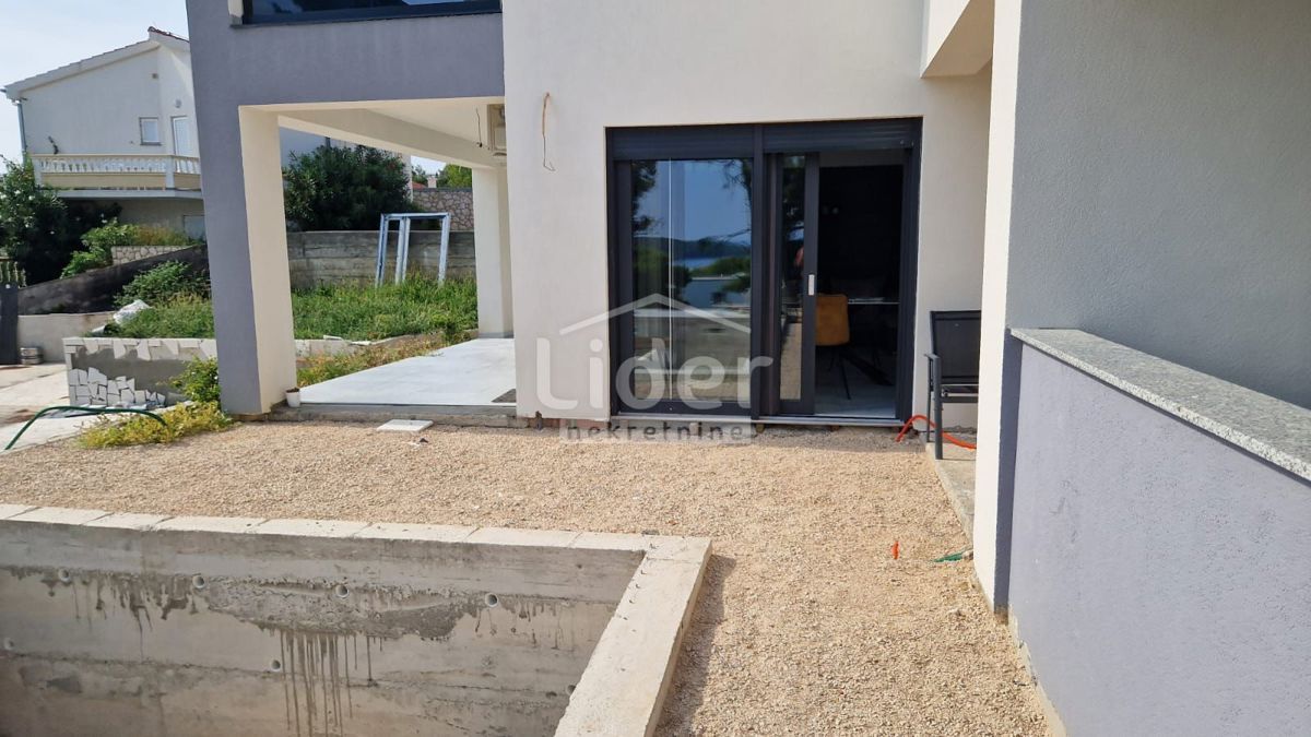 Appartamento per vacanze Banjol, Rab, 134m2