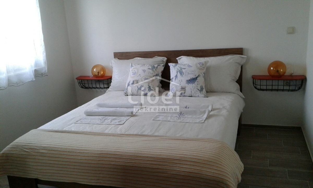 KRK (dintorni) Villetta con piscina e vista mare