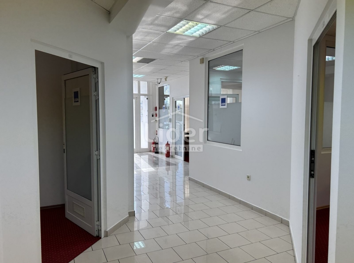 Commerciale Škurinje, Rijeka, 325m2