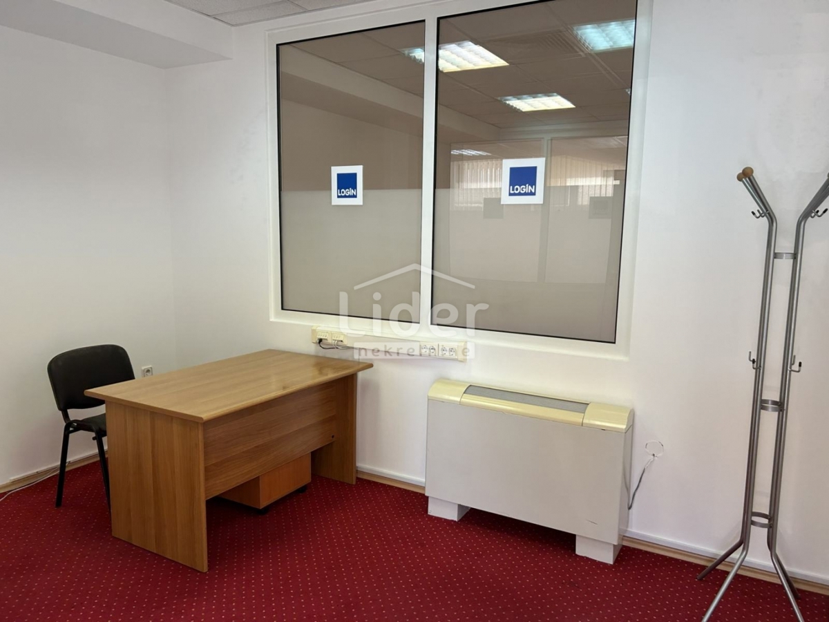 Commerciale Škurinje, Rijeka, 325m2