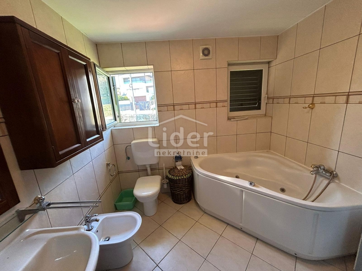 Appartamento Ičići, Opatija - Okolica, 97,76m2