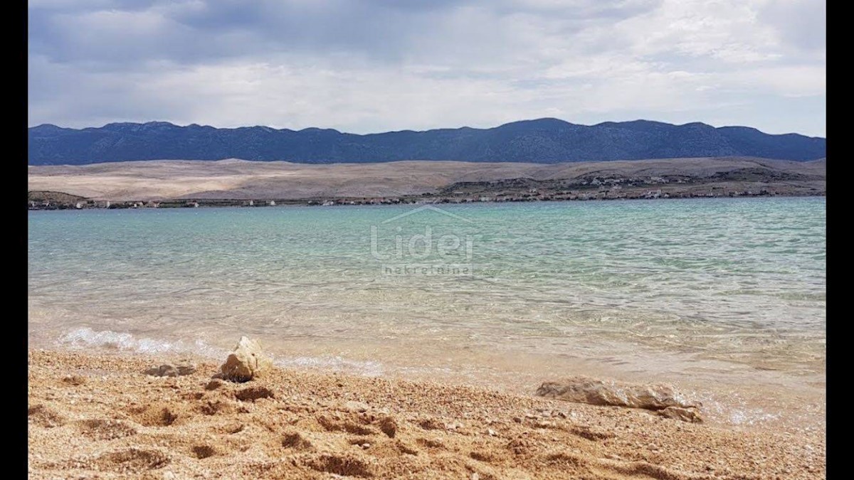 Terreno Pag, 134.803m2, nelle immediate vicinanze della spiaggia di Zrće, 1° FILA DAL MARE