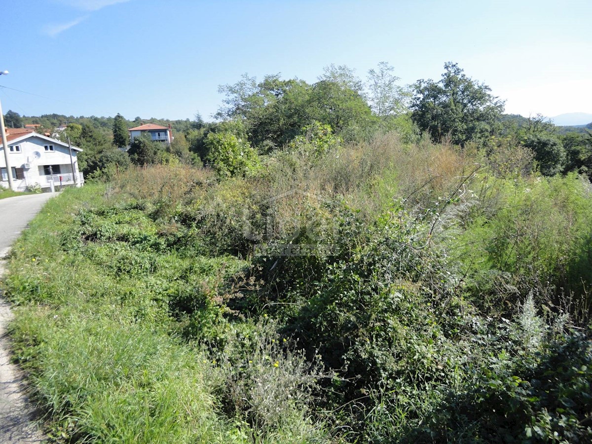 Terreno Gornja Drenova, Rijeka, 2.200m2