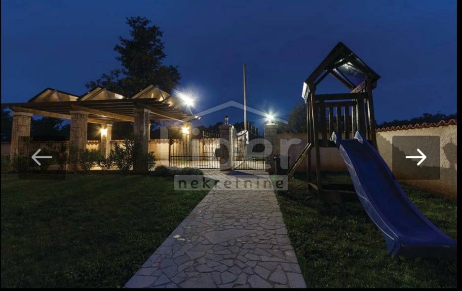 Casa Juršići, Svetvinčenat, 240m2