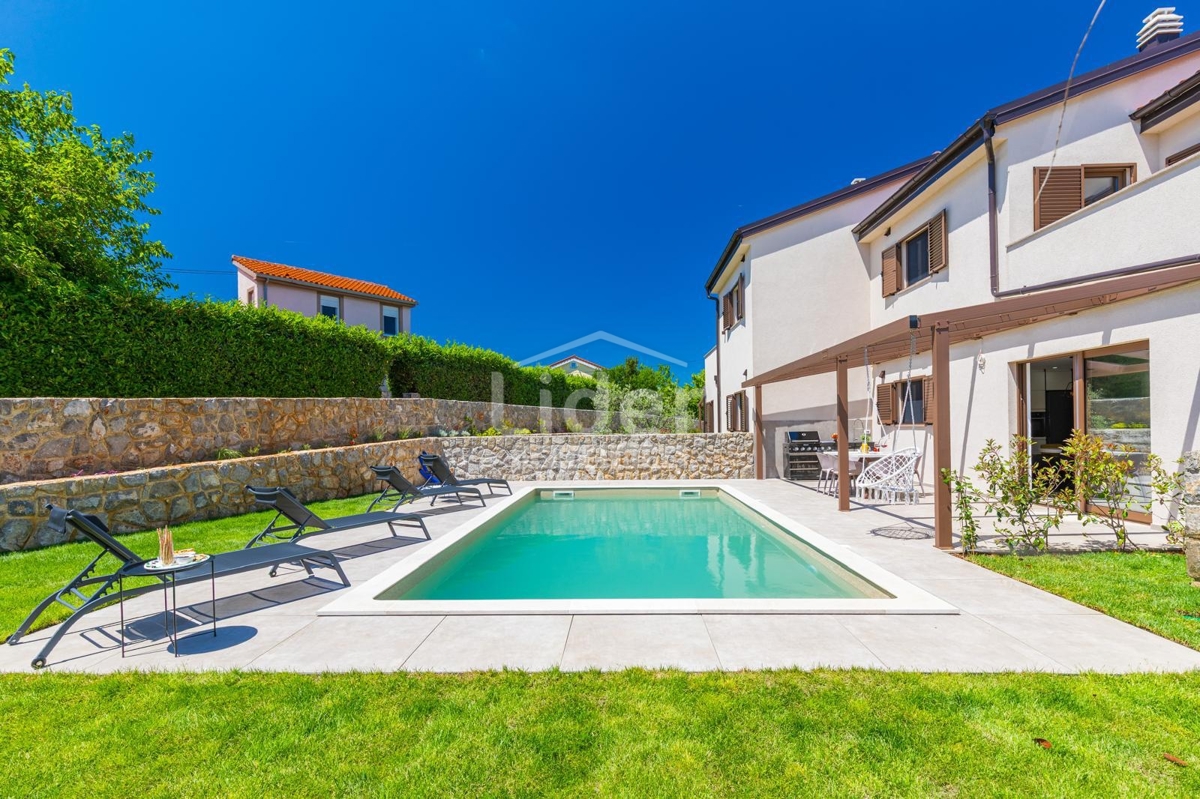VEGLIA Casa vacanze con piscina, nuova costruzione