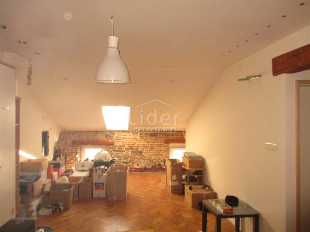 Appartamento Centar, Rijeka, 98m2