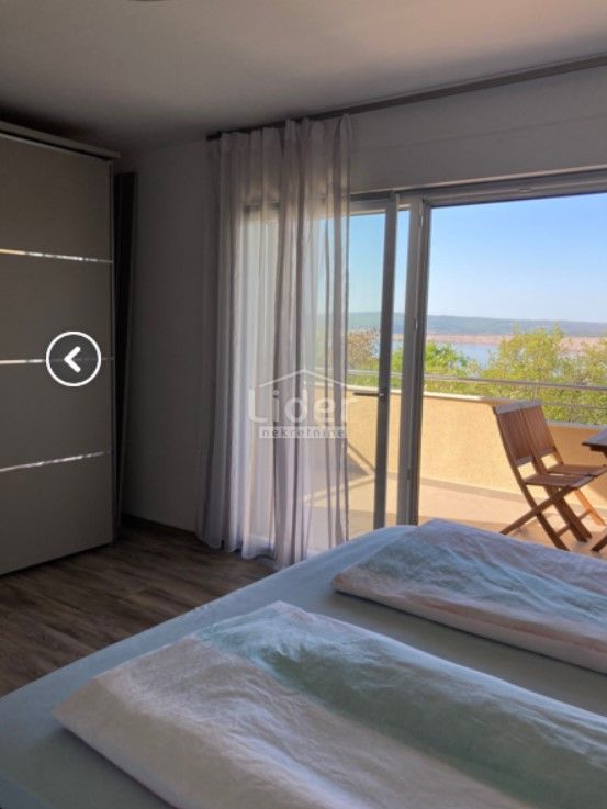 JADRANOVO Bellissimo appartamento, 1° fila dal mare