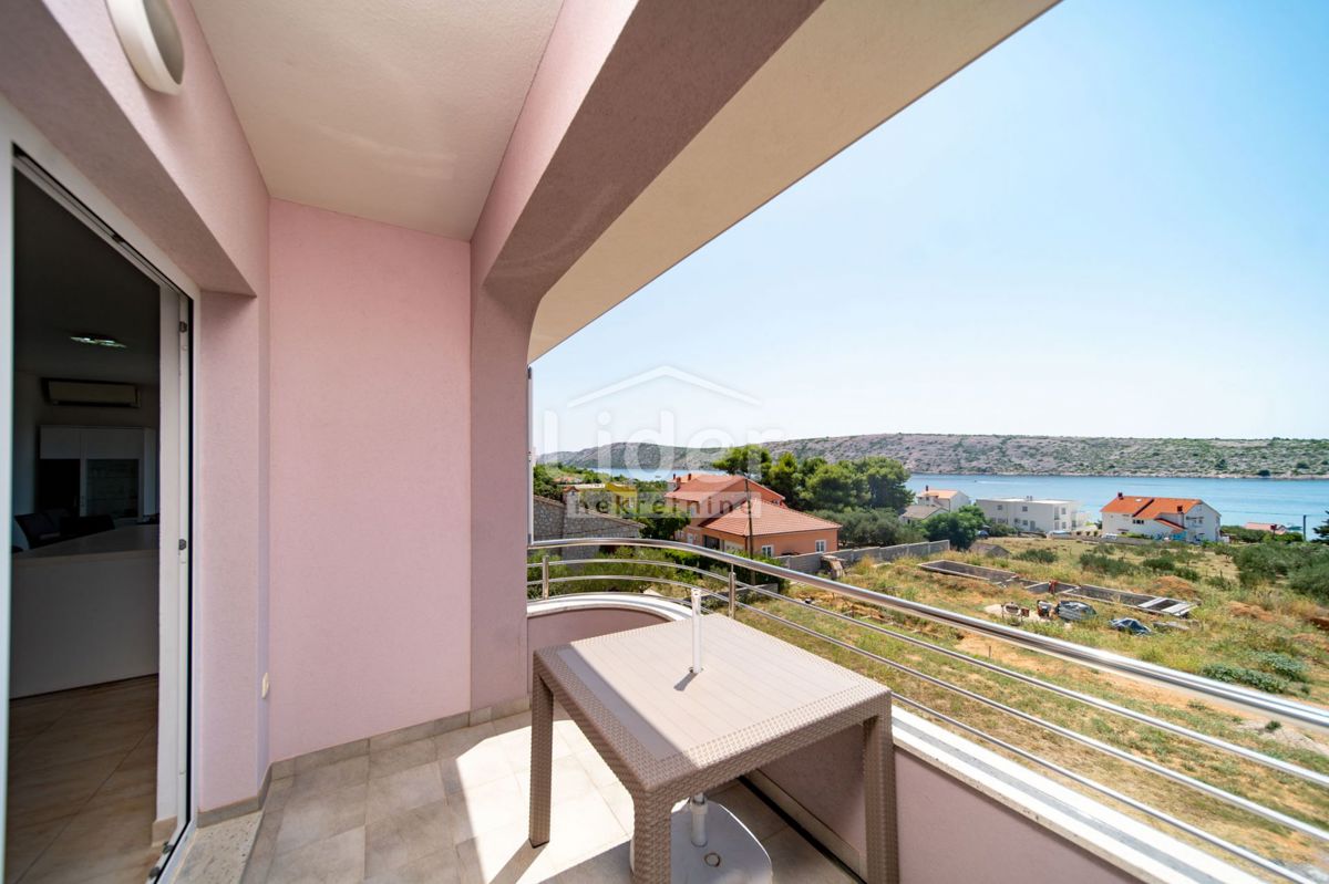 Barbat na Rabu, superbo appartamento con una bellissima vista