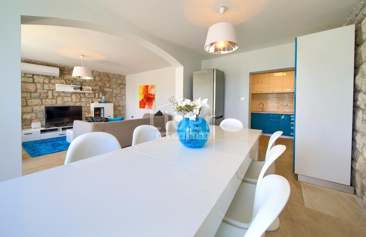 Casa Novi Vinodolski, 192m2