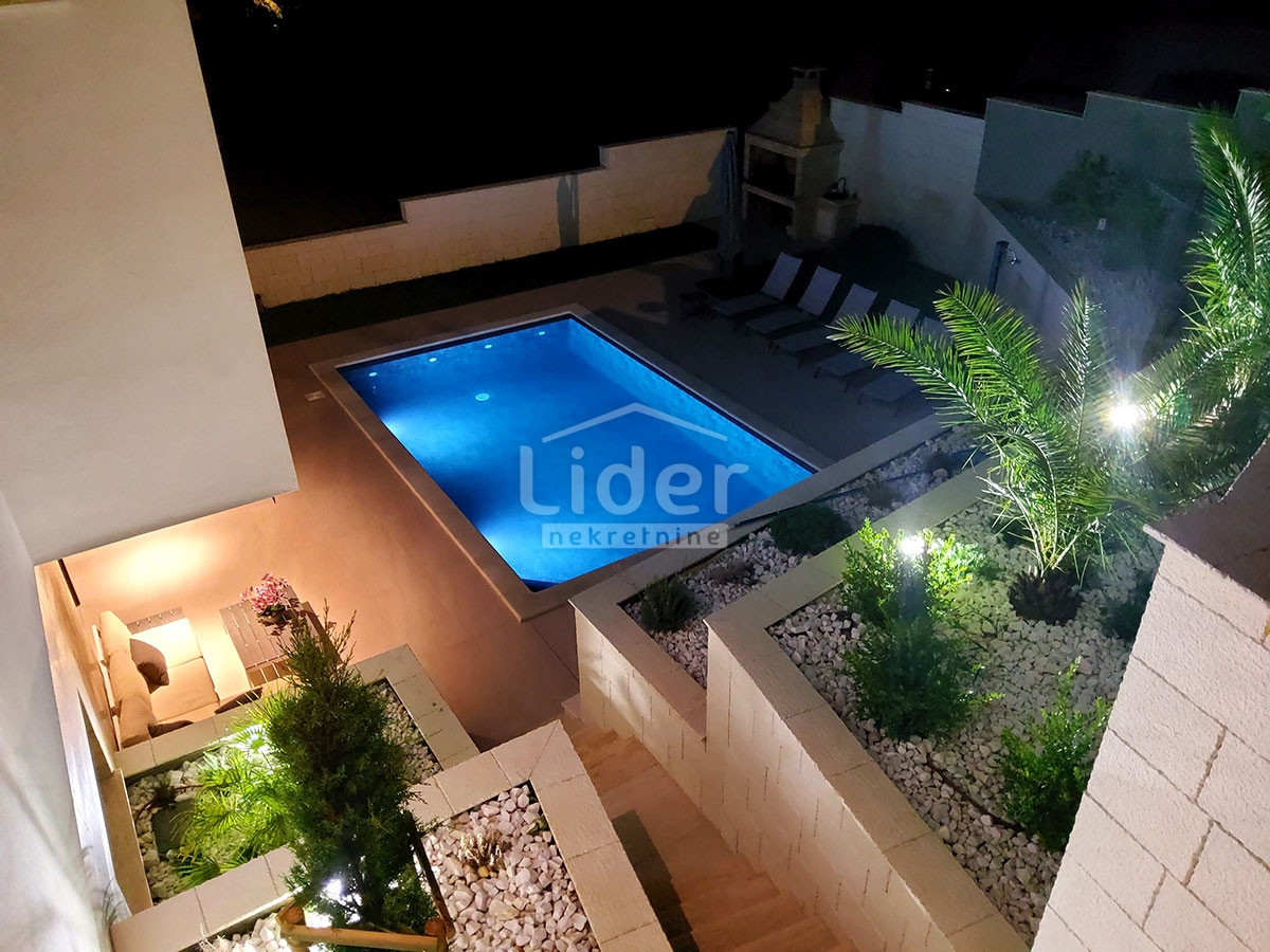Casa Barbat na Rabu, Rab, 300m2