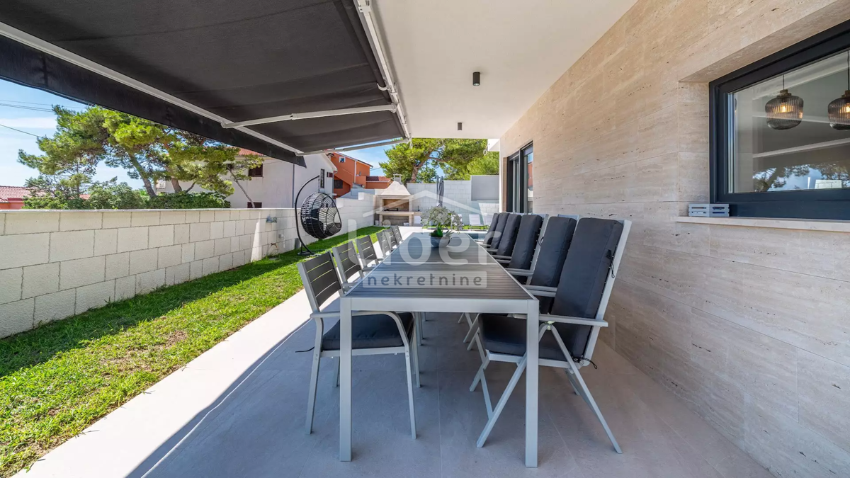 Casa Barbat na Rabu, Rab, 300m2