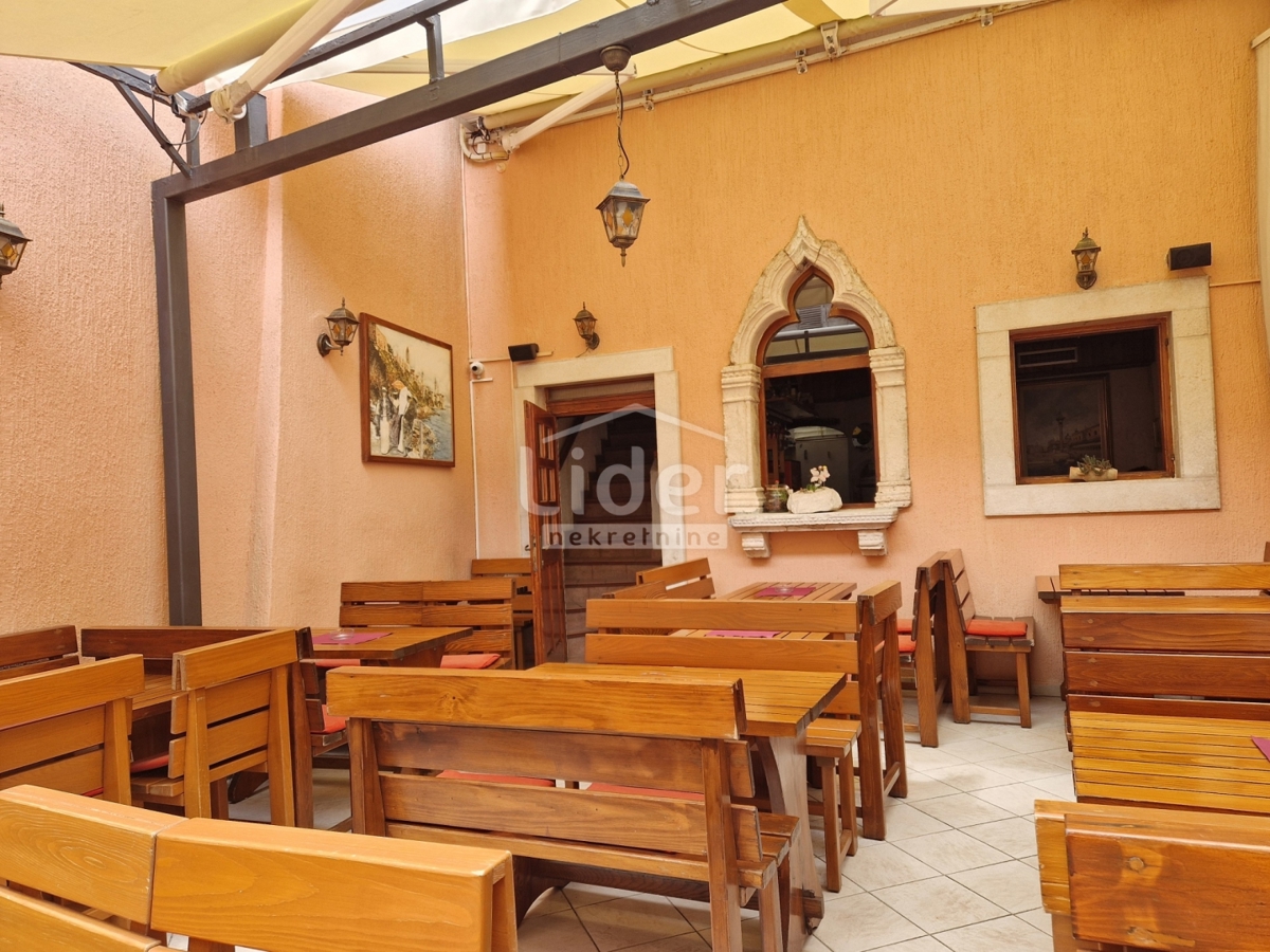 Commerciale Rab, 80m2